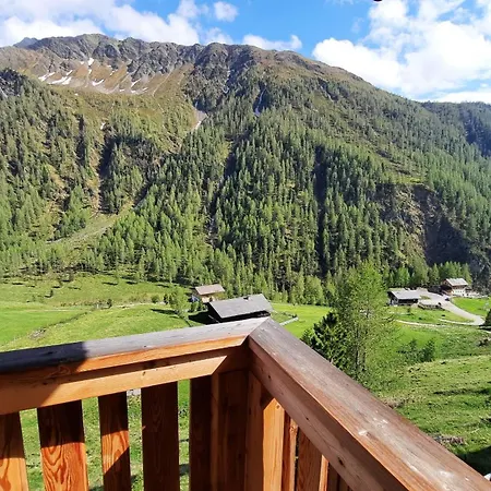 Wallnerhütte Iii Astenblick * Mörtschach